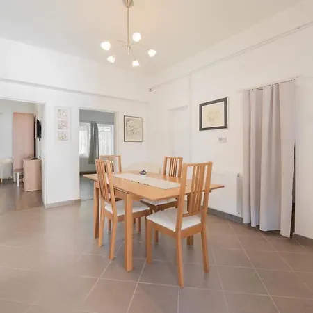 Апартаменты Dozsa Apartman *